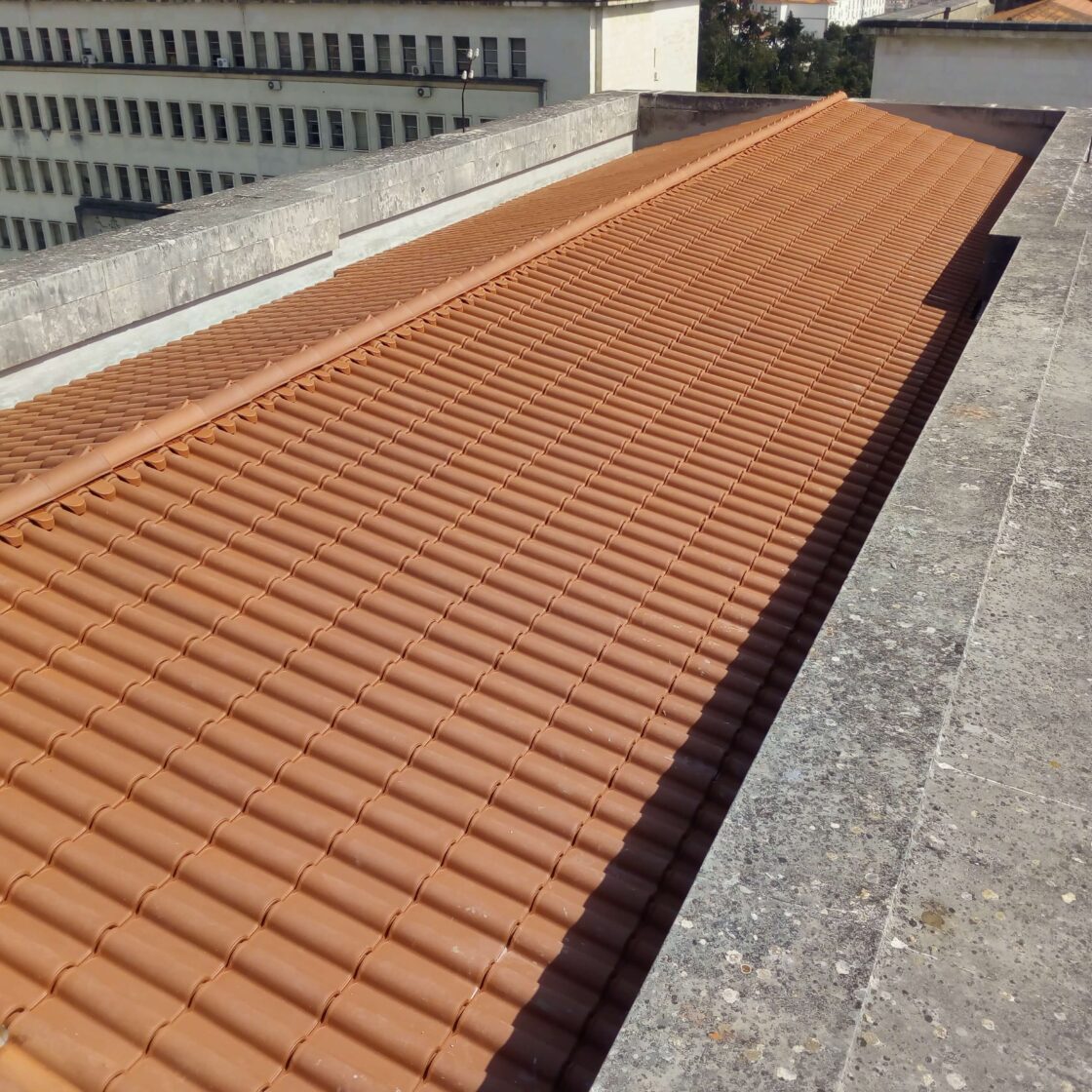Universidade Coimbra - Cobertura