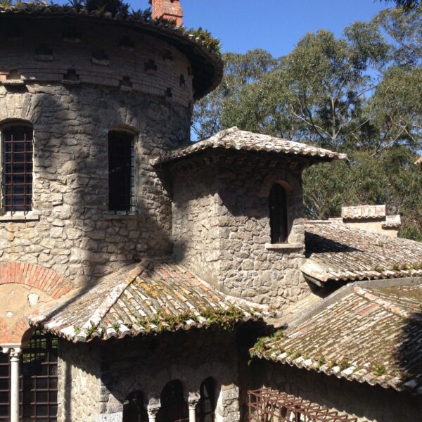 Recuperação das Fachadas e Coberturas da Villa Sassetti-Quinta da Amizade