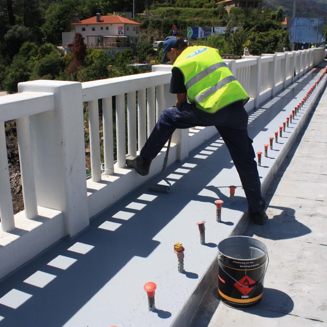 Conduril | Ponte Sobre o Rio Cávado