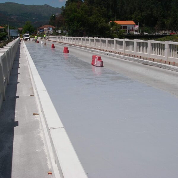 Conduril | Ponte Sobre o Rio Cávado