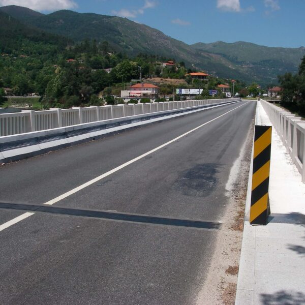 Conduril | Ponte Sobre o Rio Cávado