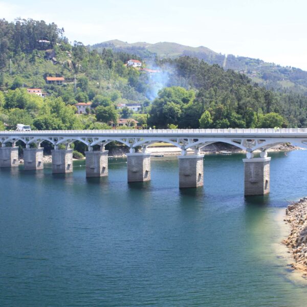 Conduril | Ponte Sobre o Rio Cávado